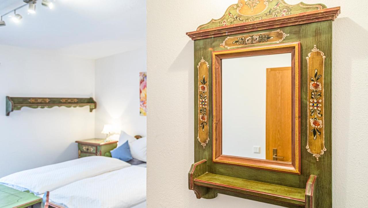 Weisses Roessl Hotel Pfreimd Екстериор снимка