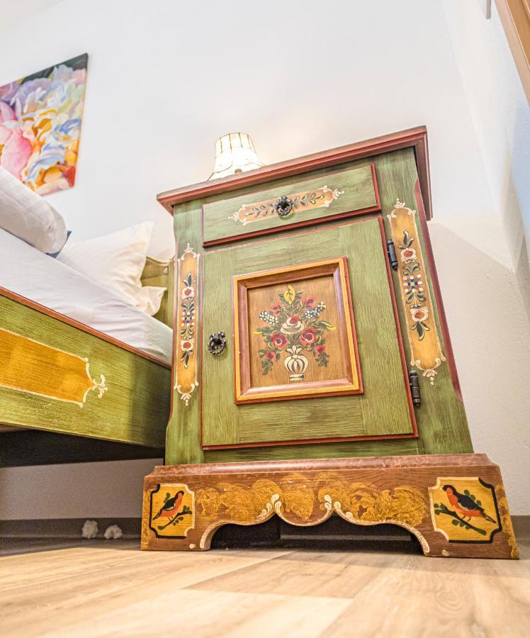 Weisses Roessl Hotel Pfreimd Екстериор снимка