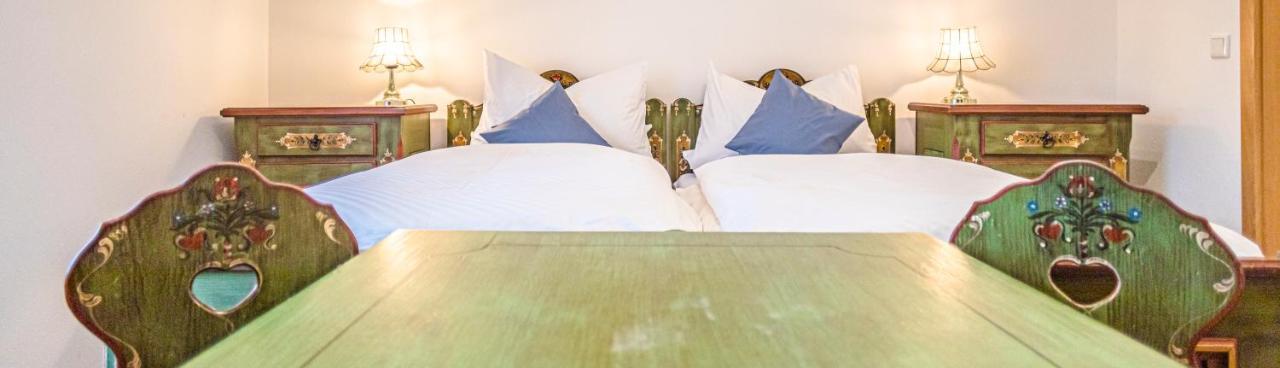 Weisses Roessl Hotel Pfreimd Екстериор снимка